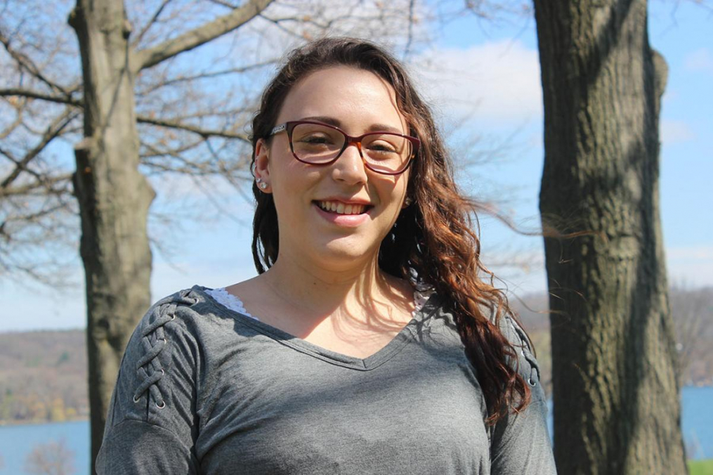 Alyna Thayer ’19, a child and family studies major posing for a photo